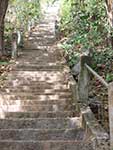 山頂への階段